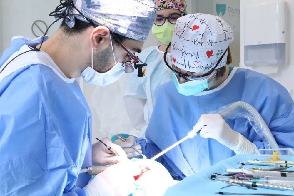 Citește mai multe aici despre serviciile clinicii Dental Premier. Tu de care ai nevoie?