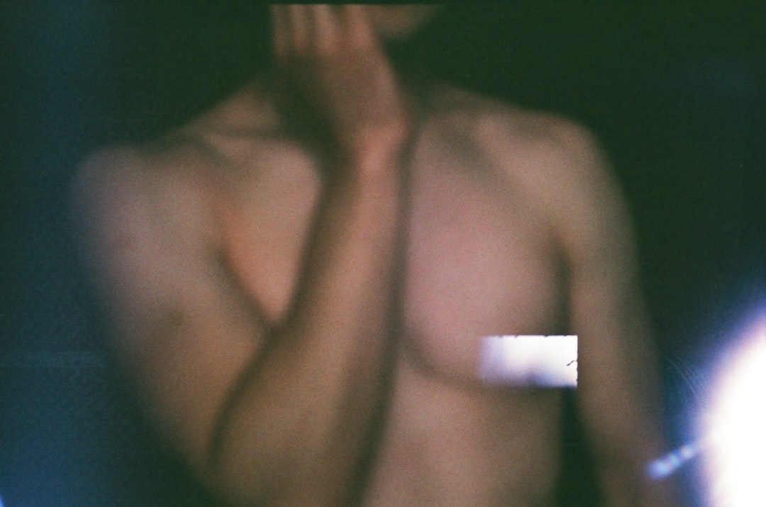 Photo herniated disc symptoms