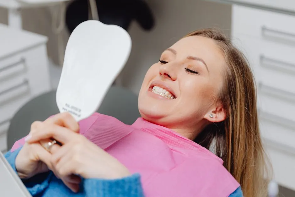 Albirea dentara: ce trebuie sa stii inainte de a o face — Clinica Online