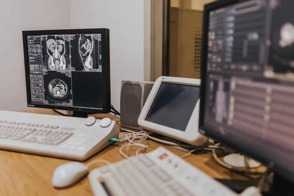 Dosarul electronic de sanatate: avantaje pentru pacienti si medici — Clinica Online