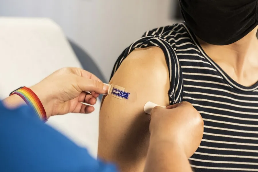 Photo vaccination information guide