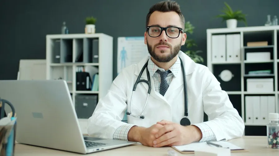 Photo online medical consultations guide experts data